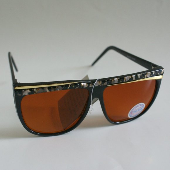 Lady'sRetroFashion 80s style laminate top sunglass - Picture 1 of 2